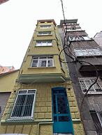 Taksim Sofa House