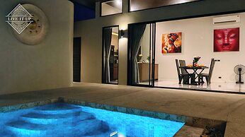 Santi Tara Villas