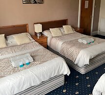 OYO Baytree Lodge