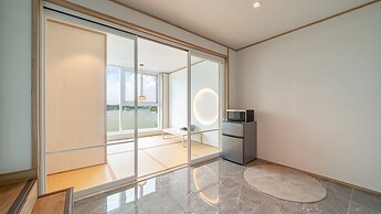 HOTEL OPUS