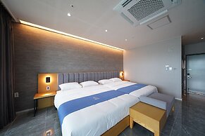 HOTEL OPUS