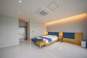 HOTEL OPUS
