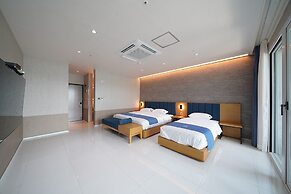 HOTEL OPUS