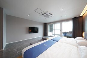 HOTEL OPUS
