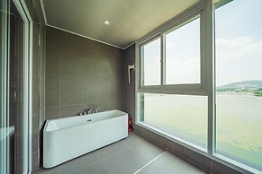 HOTEL OPUS