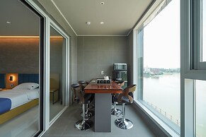 HOTEL OPUS