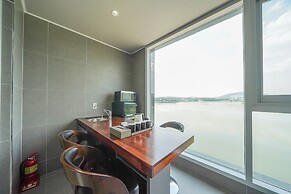 HOTEL OPUS