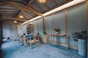 Tengchong Hot Spring Family Resort