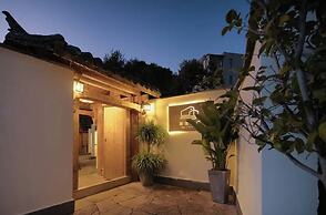 Tengchong Hot Spring Family Resort