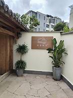 Tengchong Hot Spring Family Resort