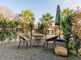 Tengchong Hot Spring Family Resort