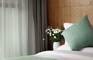 Tengchong Hot Spring Family Resort