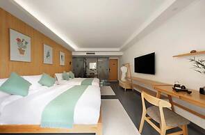 Tengchong Hot Spring Family Resort