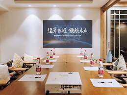 Tengchong Hot Spring Family Resort