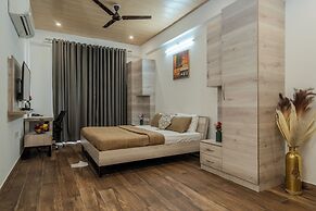 Stay Studio Hotel & Residences
