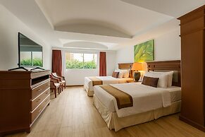 The Taksim Royal Beach Hotel