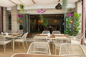 The Taksim Royal Beach Hotel
