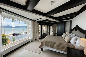 The Taksim Royal Beach Hotel