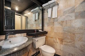 The Taksim Royal Beachfront Resort