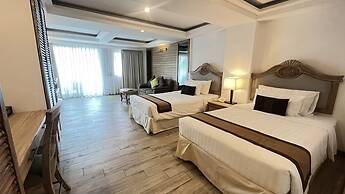 The Taksim Royal Beach Hotel