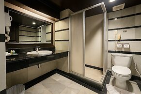 The Taksim Royal Beach Hotel