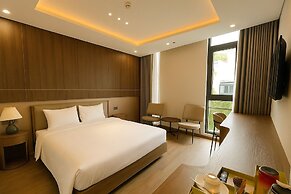 Nature Hotel - Lac Long Quan