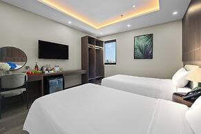 Nature Hotel - Lac Long Quan