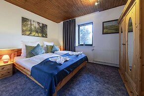 AMAYA Hotel & Suites
