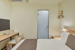 Stay Easy Inn