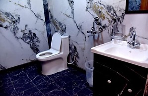 The Dhanaulti chalet