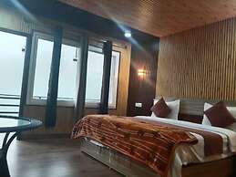 The Dhanaulti chalet