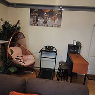 Charming Victorian Apartment in Central Wolverhampton