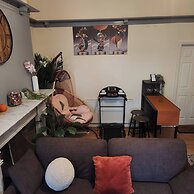 Charming Victorian Apartment in Central Wolverhampton