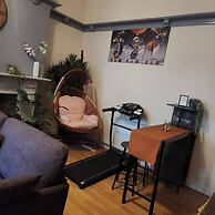 Charming Victorian Apartment in Central Wolverhampton