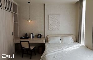 EL Where Hotel