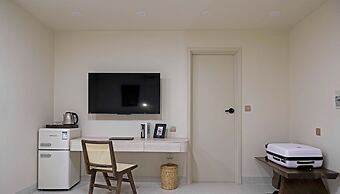 EL Where Hotel