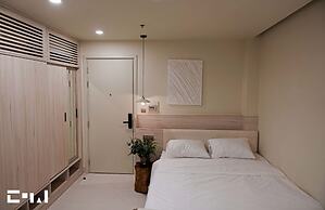 EL Where Hotel