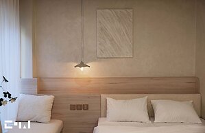 EL Where Hotel