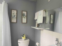 Modern Cozy 1BR Stay in New Kingston