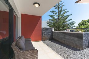 Blue Outlook Garden by Atlantic Holiday