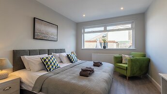 Altham Place-fully Refurbished 2-bath Bungalow