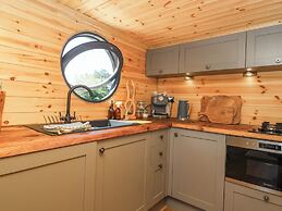 Bugley Pools Hideaway