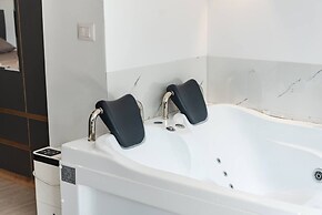 Green Luxe Suite 2 in Shkod r