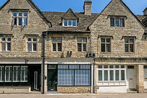 Stunning Townhouse in Cirencester