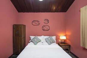 Junhefu Courtyard Hotel