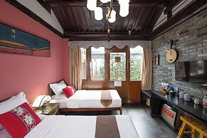 Junhefu Courtyard Hotel