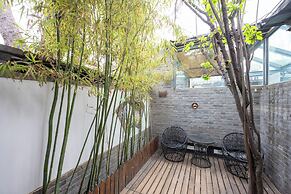 Junhefu Courtyard Hotel