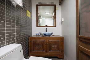 Junhefu Courtyard Hotel