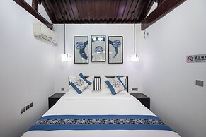 Junhefu Courtyard Hotel