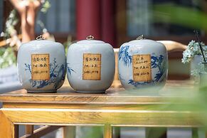 Junhefu Courtyard Hotel